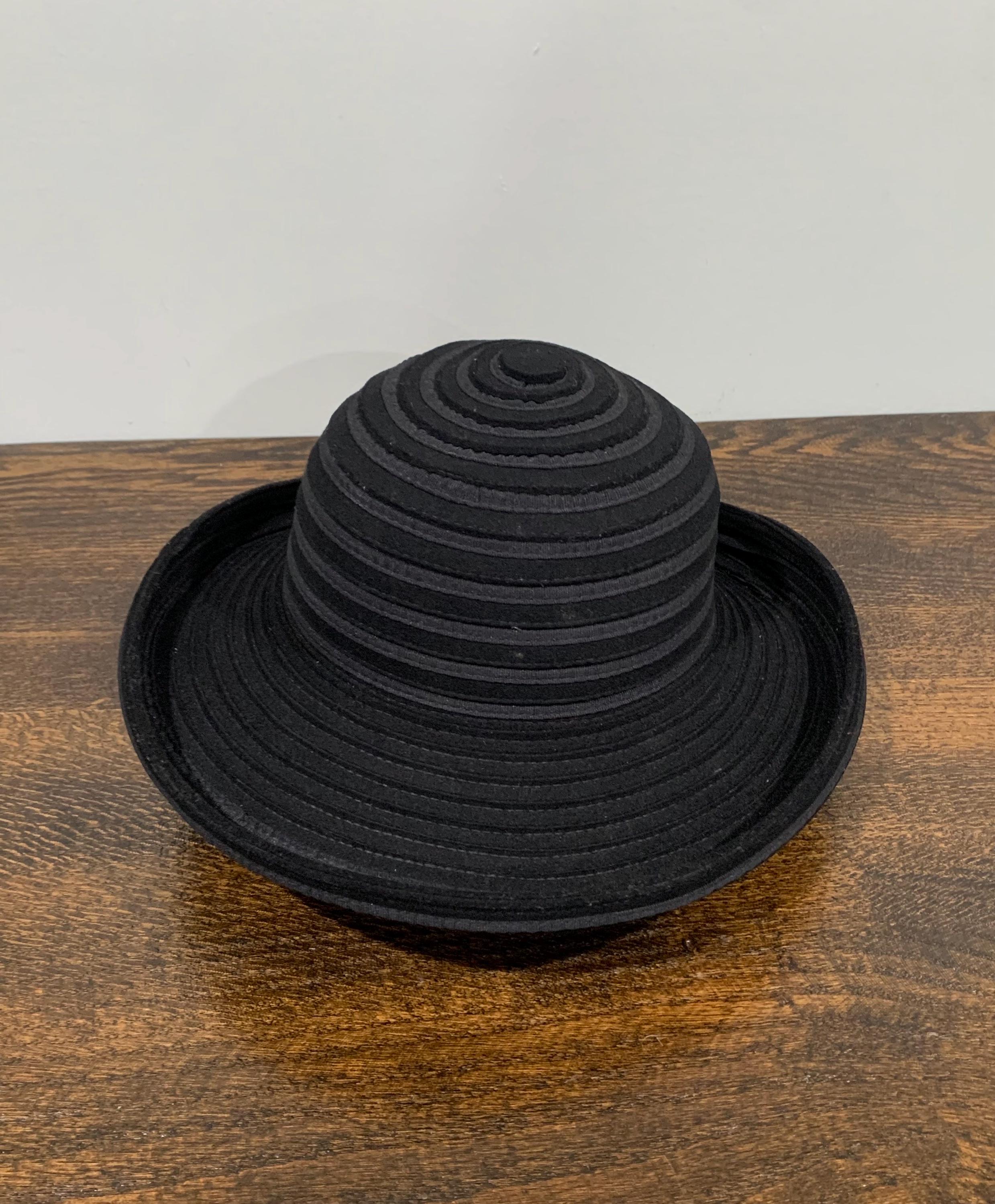 1980s Wide Brim Hat of black & natural linen Hat Vintage 40s 50s Navy or Black Wide Brim Straw Picture Hat  main image 3