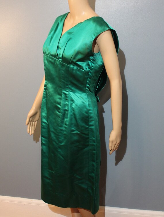 Vintage 1940s-1950s Hand Tailored Green Satin Coc… - image 8