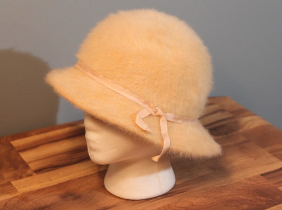 Vintage 1940s Women's Cashmere Wool Cloche Hat wi… - image 2