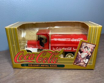 コカコーラ ダイキャストミニカー 1938 Bottle Truck 1/87