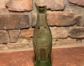 Vintage 1947 Coca-cola Collectible Hobbleskirt 6 Oz. Green Glass