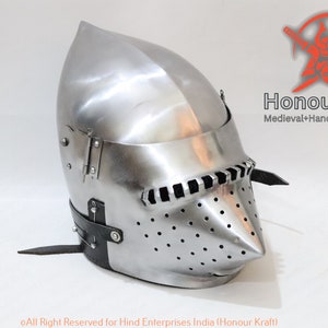 pig faced helmet pig face armor houndskull reenactment helmet reenactment armor
Collectible gift 14 Gauge Helmet
bascinet Hounskull Hounskull Helmet
bascinet Helmet Hundsgugel
Hundsgugel Helm
Stahl Helm
Mittelalter Stahl Helm
Rüstung Helm
Wikinger
