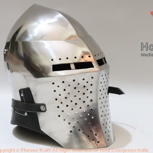used buhurt armor, armored combat, medieval shop, full contact medieval combat, buhurt fighter, suit of armor for sale, sword fighting armor, armored mma, armor for sale, medieval gear, medieval armored combat,