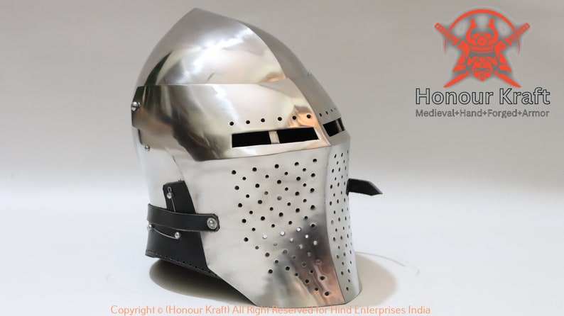 used buhurt armor, armored combat, medieval shop, full contact medieval combat, buhurt fighter, suit of armor for sale, sword fighting armor, armored mma, armor for sale, medieval gear, medieval armored combat,