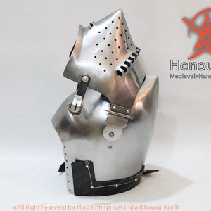 pig faced helmet pig face armor houndskull reenactment helmet reenactment armor
Collectible gift 14 Gauge Helmet
bascinet Hounskull Hounskull Helmet
bascinet Helmet Hundsgugel
Hundsgugel Helm
Stahl Helm
Mittelalter Stahl Helm
Rüstung Helm
Wikinger