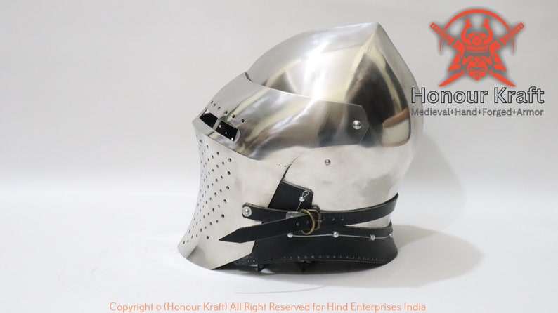 medieval uniforms, cheap medieval armor, cheap knight armor, combat weaponry plus, coolest medieval armor, custom armor makers, custom medieval armor, brigandine armor for sale, extreme armory, extreme shop,