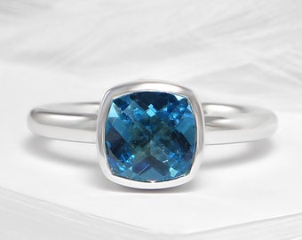 London blue topaz and white gold ring, White gold ring, Minimal design topaz ring, Navy gemstone ring, Cushion cut topaz ring, Blue topaz