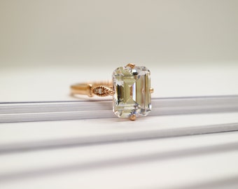 Vintage Emerald cut moissinate and diamond ring in rose gold - art deco vintage ring, Moissanite ring, Emerald cut ring