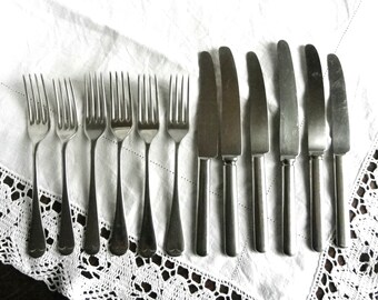 12 Pieces Stainless Steel Mismatched Cutlery Set: Vintage 1960s Table Setting for Six, Old English Pattern