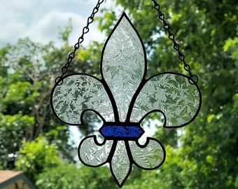 Lace Fleur de lis Stained Glass Sun Catcher