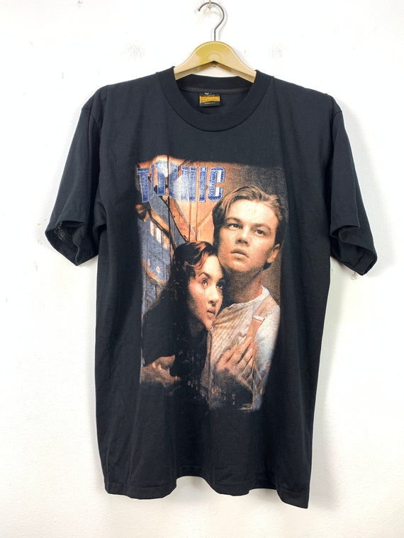 Vintage 90s movie Titanic Leonardo Dicaprio and Ka