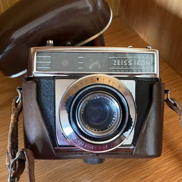 Zeiss Ikon Contessamat SE-camera met Prontor-Matic 500-lens