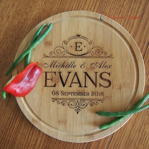 Personalised Engraved Bamboo Round Serving Board - Wedding gift / Anniversary Gift / Valentines Gift / Gift for the couple