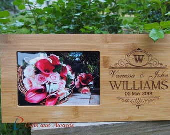 Personalised Engraving- Bamboo photo frame 4x6"Horizontal photo, Wedding Anniversary Valentines gifts - Gift for the couple