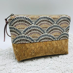 Cosmetic bag bohemian pattern, make-up bag boho, make-up bag waves, toiletry bag cork,