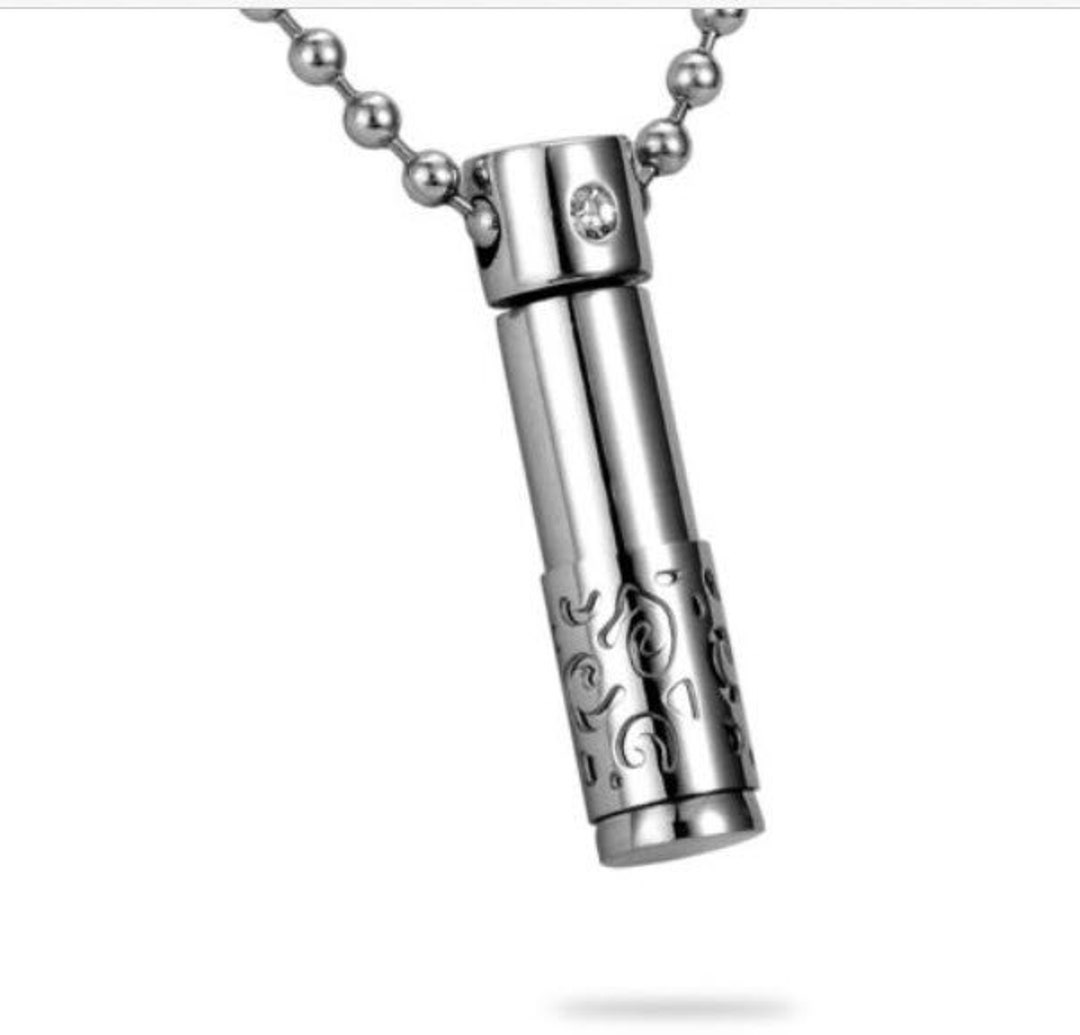 кулон тайник. кулон тайник сердце. кулон тайник. кулон тайник сердце. кулон с тайником прозрачный.