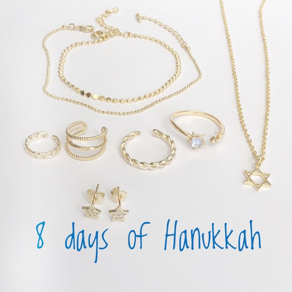 BESTSELLER!!! 8 Days of Hanukkah Advent Calendar for Girl, Hanukkah Gifts for Teenager Girl, Set of 8 jewelry Gifts, 8th Birthday gift set