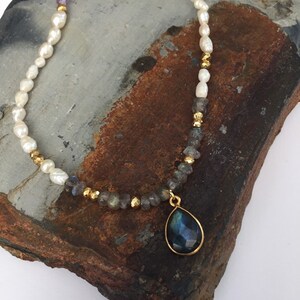 Labradorite choker necklace Boho Pearl necklace Amethyst healing necklace for wife birthday gift Anthropologie raw stone February necklace