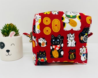 Uroczy, kawaii, pudełkowy woreczek Lucky Cat