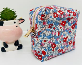 Liberty boxed pouch