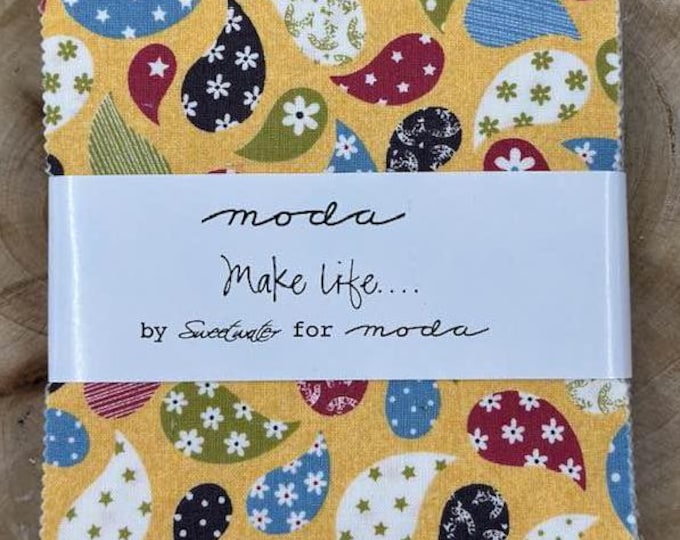 Sweet Liberty - Charm Pack - by Brenda Riddle Designs for Moda Fabric ...