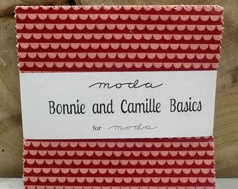 Rouleau De Tissu Moda "Petits Extraits" Et Pack De Breloques Bonnie & Camille - Neuf