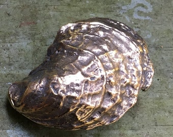 Chesapeake Oyster Shell Belt Buckle (Red Bronze)