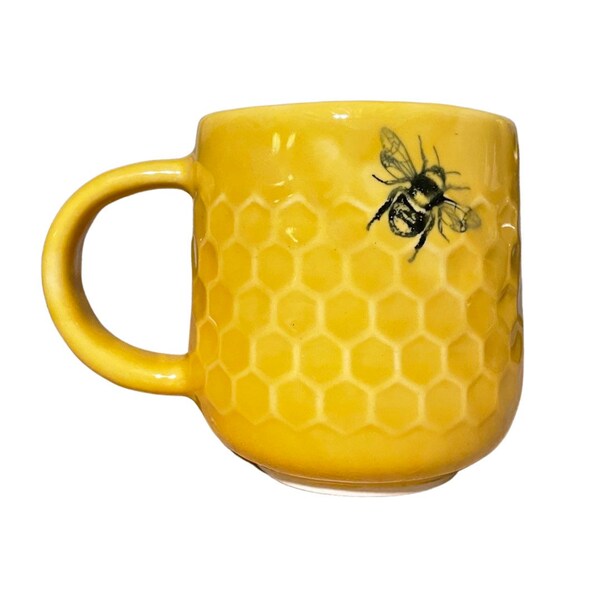 Oversized (24oz) honey bee textured beehive honeycomb coffee mug - hand painted ceramic stoneware pottery