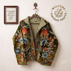 Green Embroidery floral Jackets Velvet inner Cotton Bohemian Style Winter Coat Street wear Bomber Boho Reversible Jacket for Women fashion
