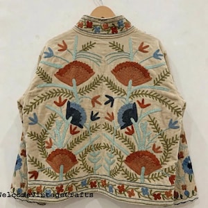 Green Embroidery floral Jackets Velvet inner Cotton Bohemian Style Winter Coat Street wear Bomber Boho Reversible Jacket for Women fashion Beige