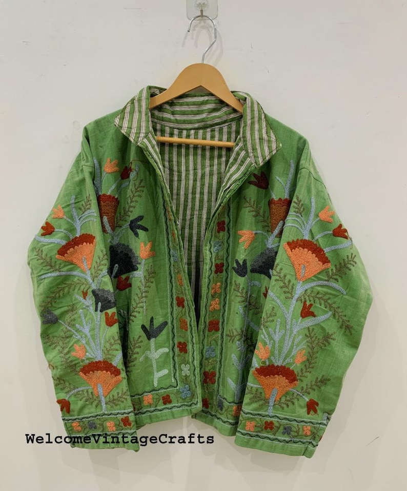 Green Embroidery floral Jackets Velvet inner Cotton Bohemian Style Winter Coat Street wear Bomber Boho Reversible Jacket for Women fashion Light Green
