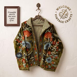 Green Embroidery floral Jackets Velvet inner Cotton Bohemian Style Winter Coat Street wear Bomber Boho Reversible Jacket for Women fashion