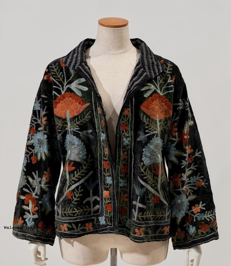 Green Embroidery floral Jackets Velvet inner Cotton Bohemian Style Winter Coat Street wear Bomber Boho Reversible Jacket for Women fashion image 12