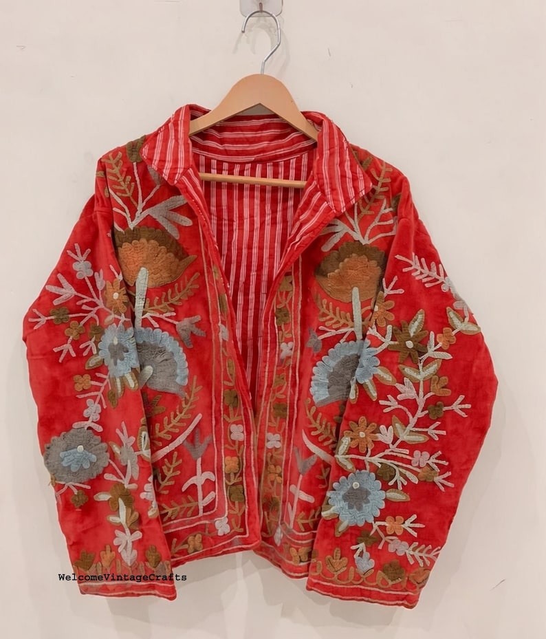 Green Embroidery floral Jackets Velvet inner Cotton Bohemian Style Winter Coat Street wear Bomber Boho Reversible Jacket for Women fashion Red