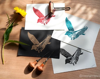 Linogravure originale « Oiseau /bird 1 » or sur noir ,gravure de valérie lenoir , cadeau noël, anniversaire, gift