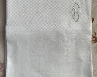 Ancien cadeau serviette damassé délicate, serviette damassée, travail de fantaisie, blanc sur blanc, décor de ferme, cadeau ancien torchon avec bordure nouée, K