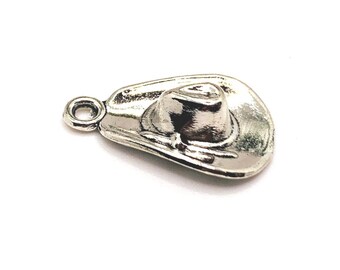 Antiqued Cowboy Hat Charm In 925 Sterling Silver 18x14mm 