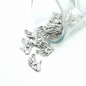 Hand met hartbedels van 4, 20 of 50 BULK, ASL, I Love You-handbord, dubbelzijdig, 3D, zilver | Wordt onmiddellijk verzonden vanuit de VS | AS984