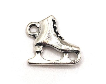 3D LOVELY SILVER & BLACK ICE SKATE BOOT CLIP ON CHARM SILVER PLATE 3D LOVELY SILVER & BLACK ICE SKATE BOOT CLIP ON CHARM SILVER PLATE