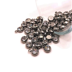 4, 20 oder 50 BULK 201 Edelstahl Silber klar April Geburtsstein Strass, Diamant | Versand sofort aus den USA | DM1509