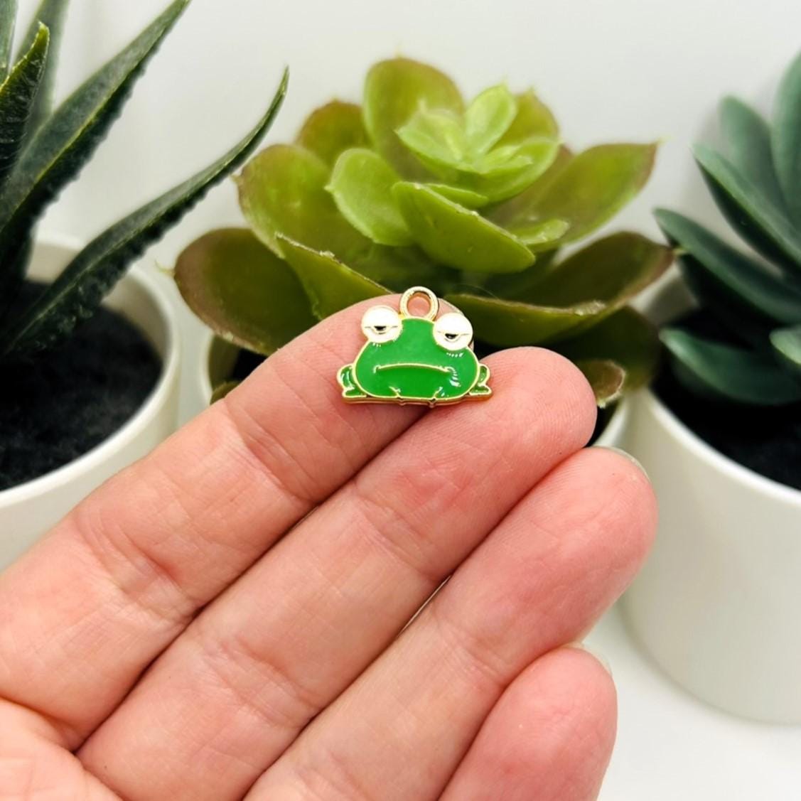 1, 4, 20 or 50 BULK Cute Green Grumpy Frog Charms | Ships Quickly From ...