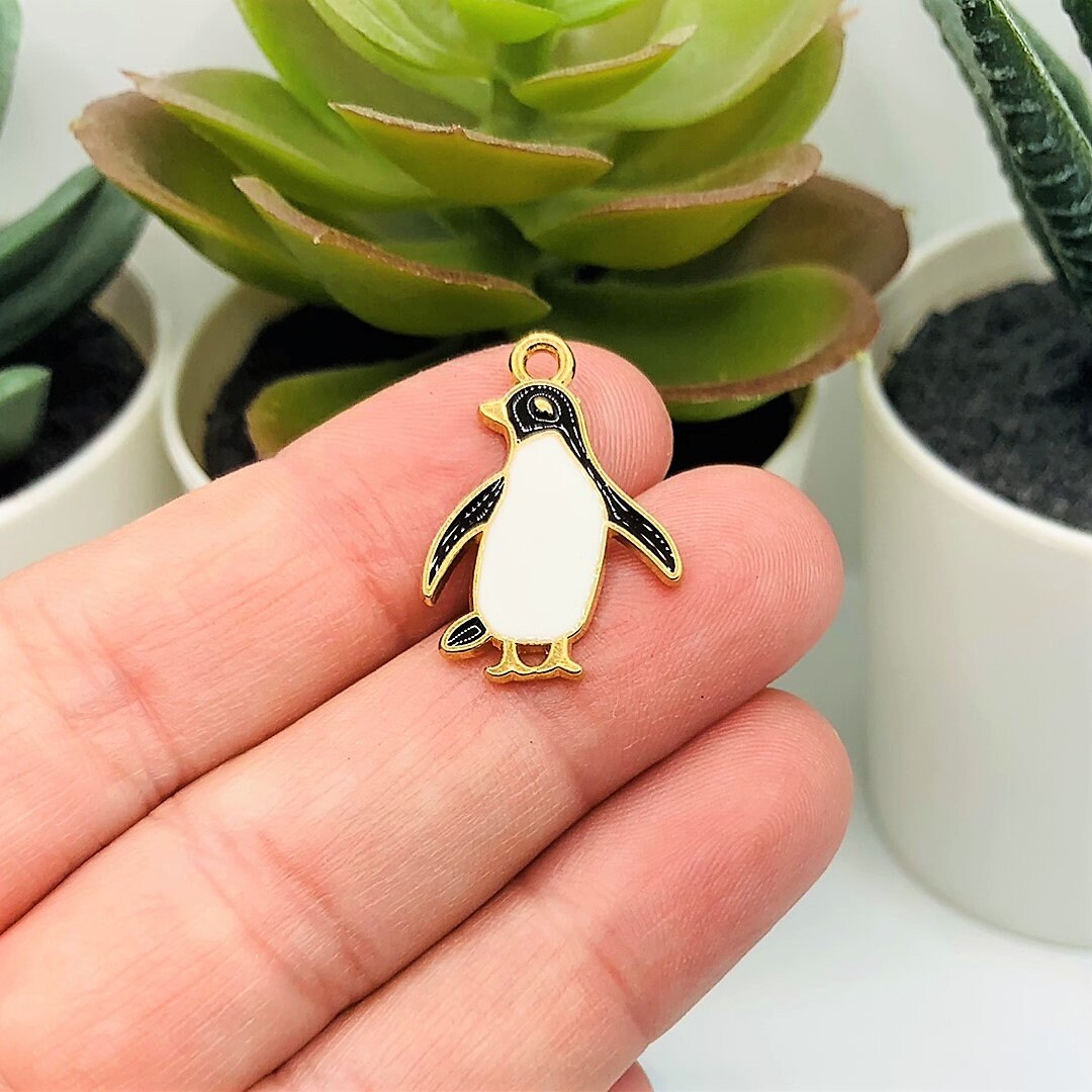 1, 4, 20 or 50 BULK Enamel Penguin Charms, Black and White Penguin