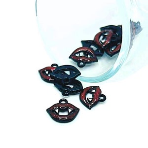 4, 20, or 50 BULK Small Enamel Vampire Teeth, Halloween, Vampyre, Goth, Glitter Red Lips | Ships Immediately from USA | RD1115