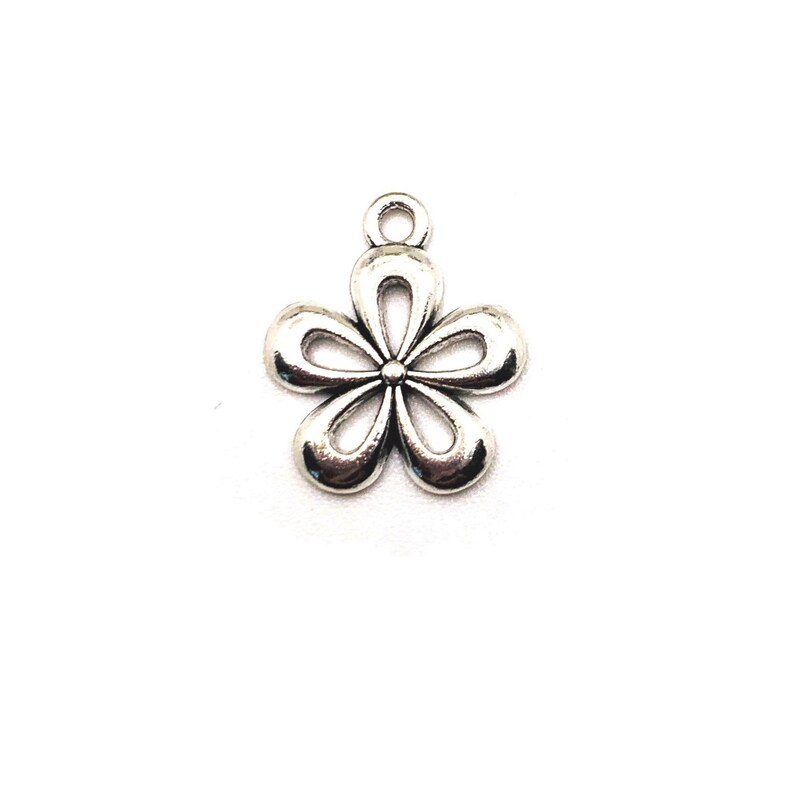 4 20 or 50 BULK Silver Flower Charms Daisy Charm Flower Etsy