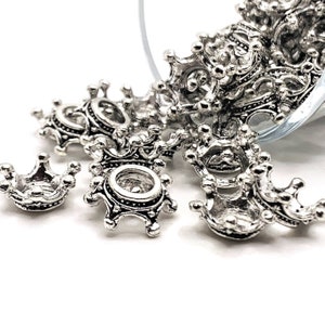 4, 20 oder 50 BULK Kronen Charm Perlenkappen, 3D Charm, silber Krone, Königshaus, König, Königin, Prinzessin, 6 x 13 mm | Versand sofort aus den USA | AS128