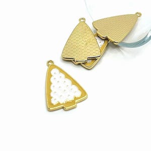 1, 4, or 20 BULK Enamel Christmas Tree Sugar Cookie Charms, Winter Charm, Christmas, Holidays | Ships Immediately from USA | GL1675