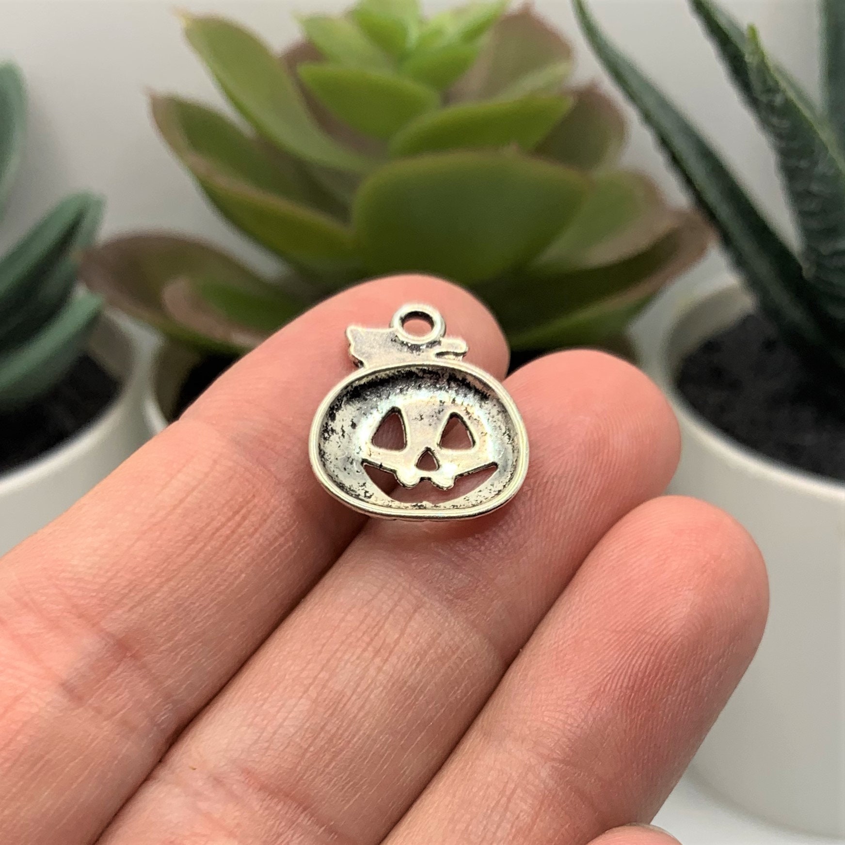 4, 20 or 50 BULK Silver Jack O Lantern Charms, Pumpkin Charm, Halloween ...