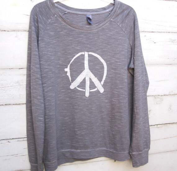 PEACE Sweatshirt, PEACE Shirt, Positive Vibes Shirt, Graphic Sweatshirt for Women, Yoga Sweatshirt, Gifts For Her, Soft Sweatshirt, Boho