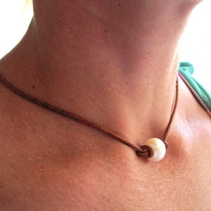 Leather Pearl Necklace, Pearl Choker Necklace, Pearl Leather Necklace, Pearl Necklace Leather, Leather Pearl Choker, Boho Choker Necklace