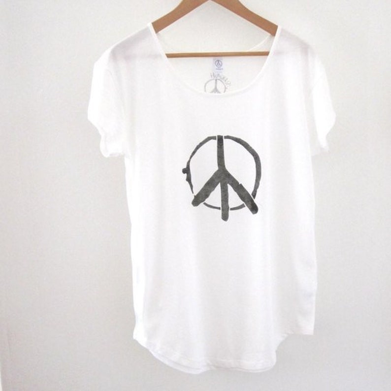 Peace Shirt Women Peace Sign Shirt Boho Shirt Peace | Etsy